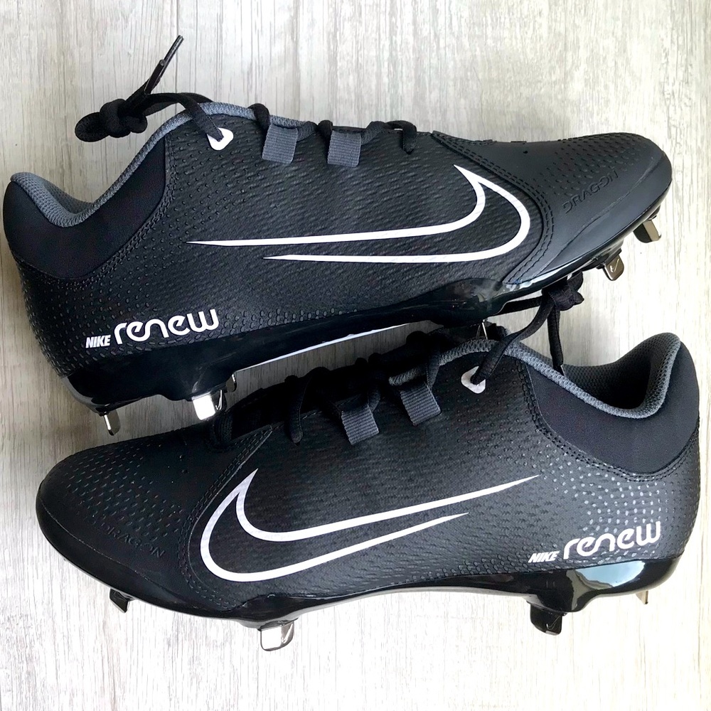 Nike Womens Hyperdiamond 4 Metal Cleats